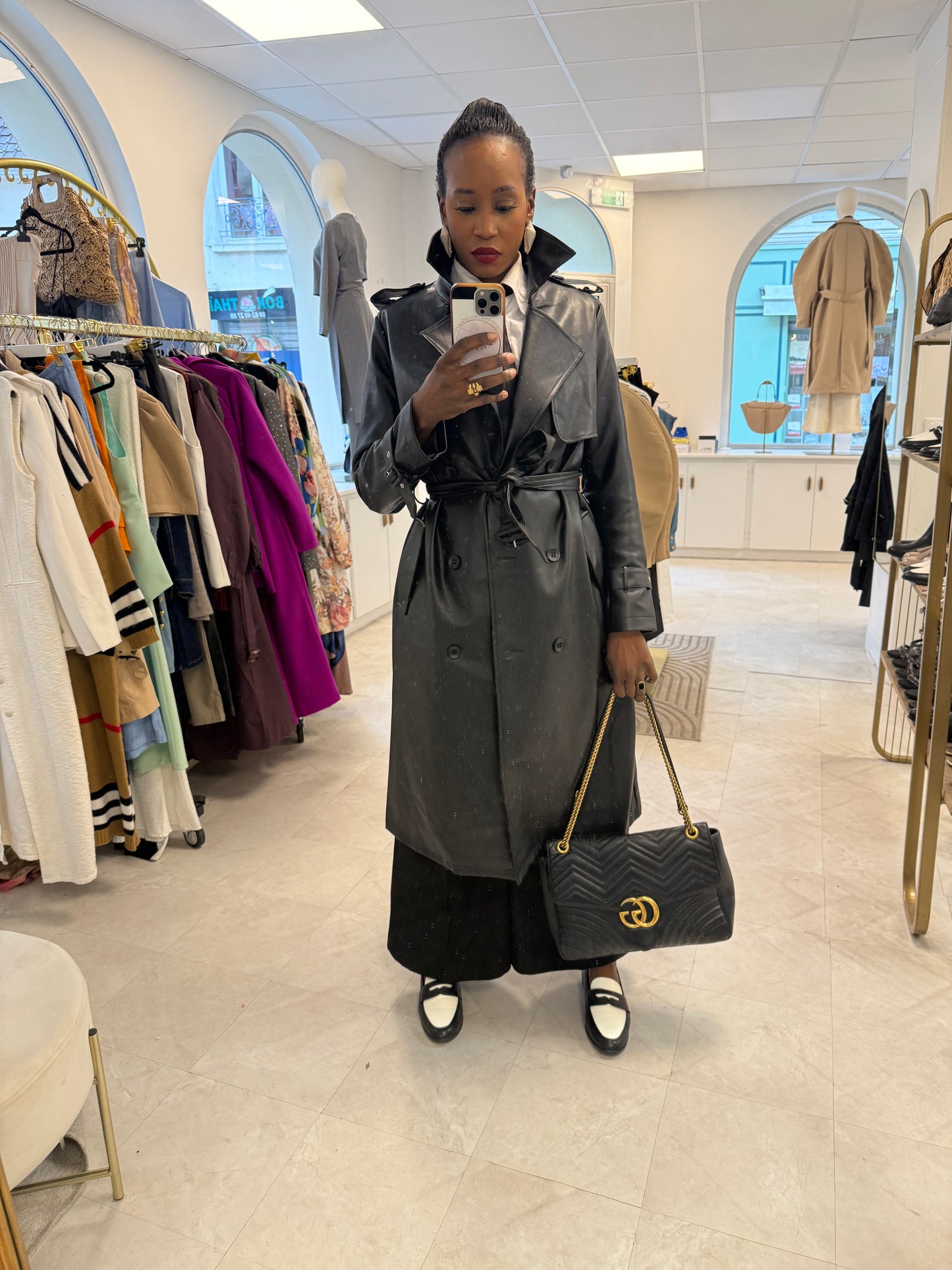Trench loane