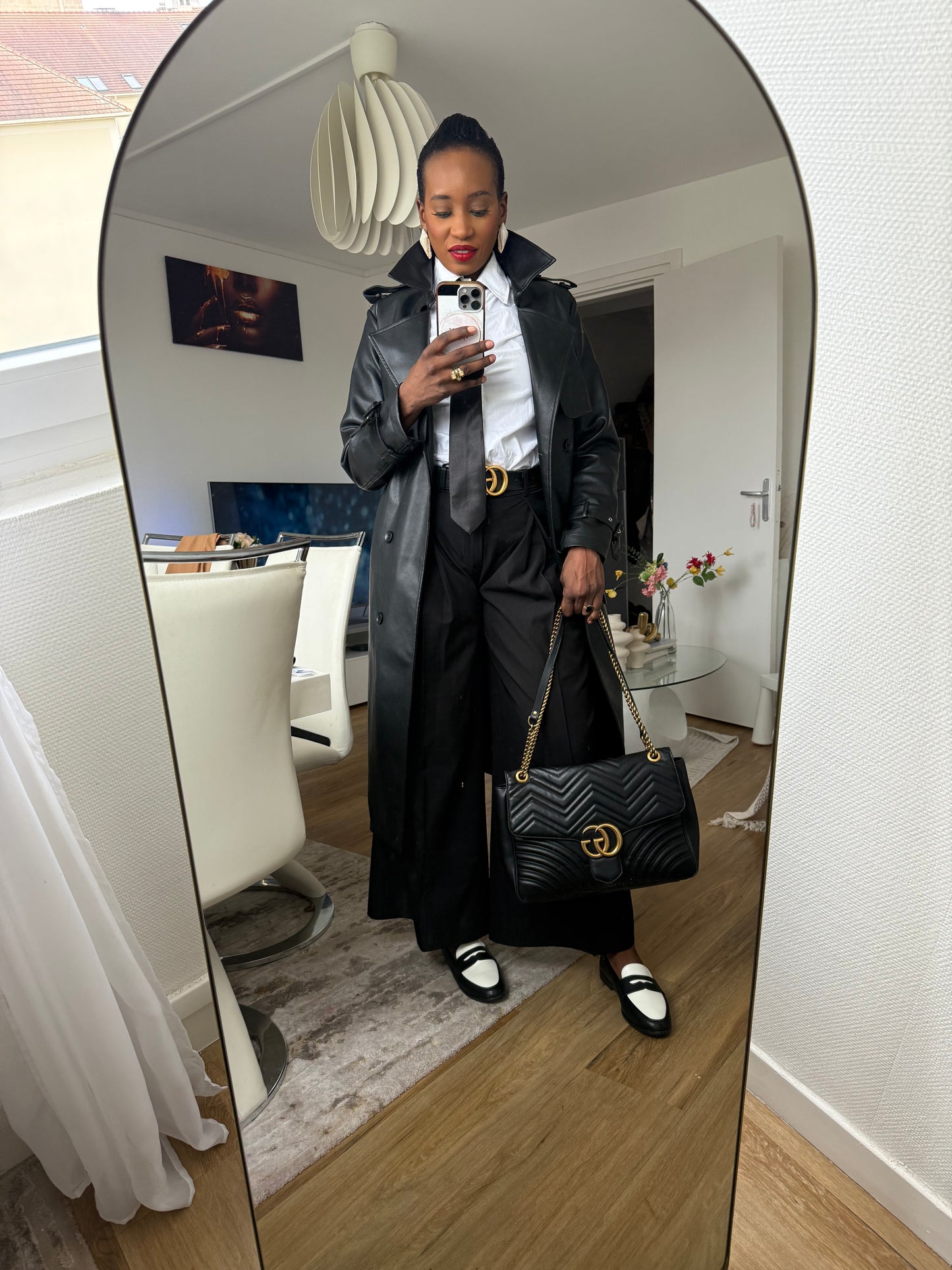Trench loane